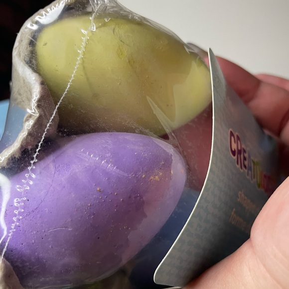 πFun Chalk Shapes Bundle:24 piece Sidewalk chalk or chalkboard use,Easter Basket - Picture 7 of 8